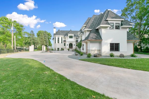 Cost of Concrete Driveway Installation in Waco